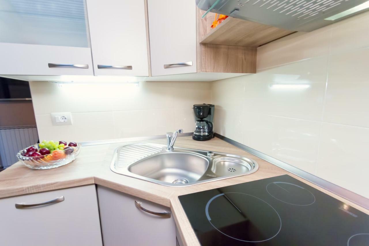 Apartments Mirjana Novigrad Istria Εξωτερικό φωτογραφία